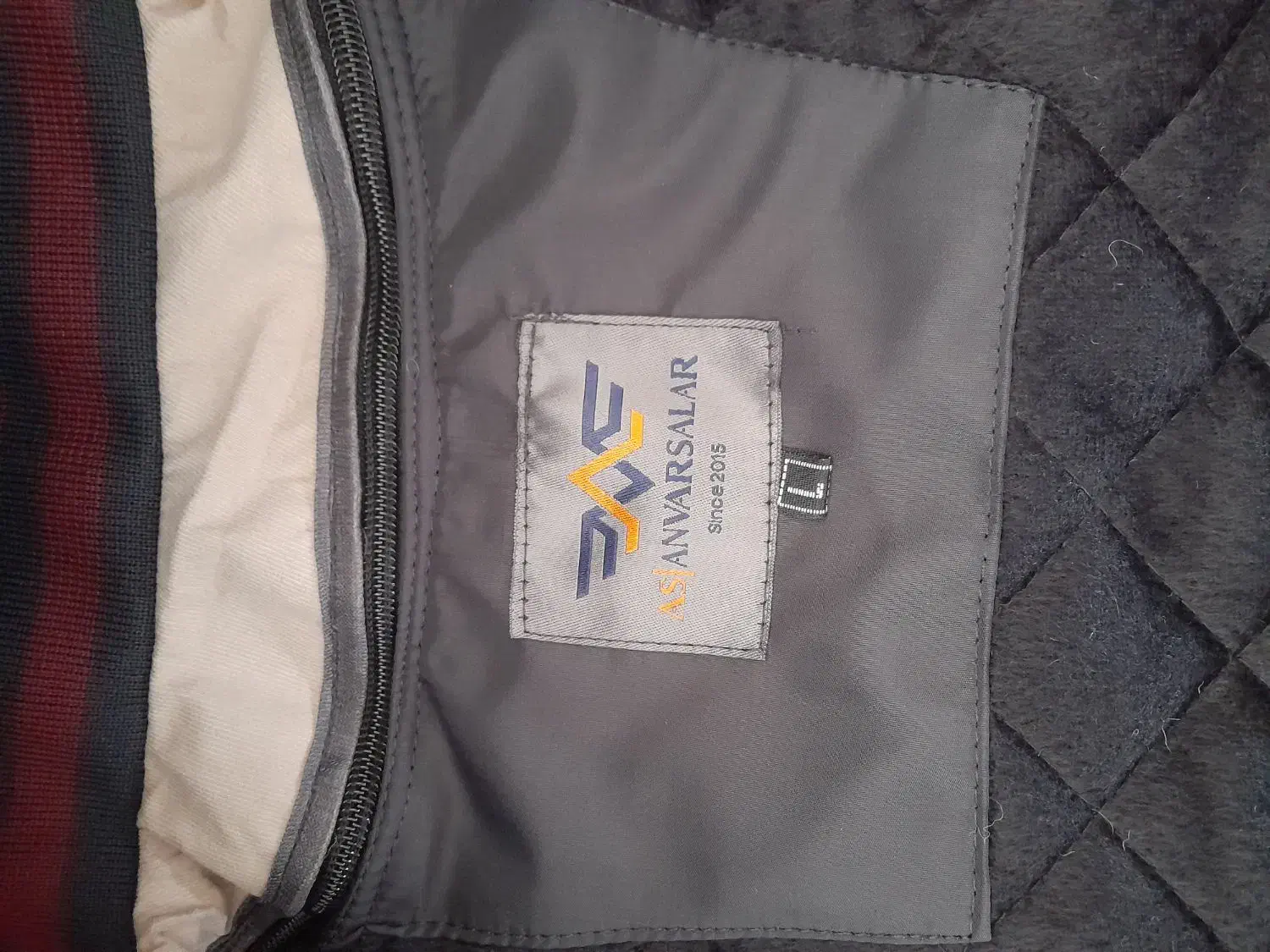 کاپشن مردانه|لباس|اندیشه, اندیشه فاز ۲|دیوار