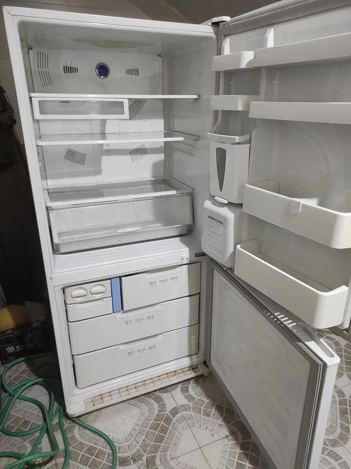 یخچال فریزر اسنوا|یخچال و فریزر|بانه, |دیوار