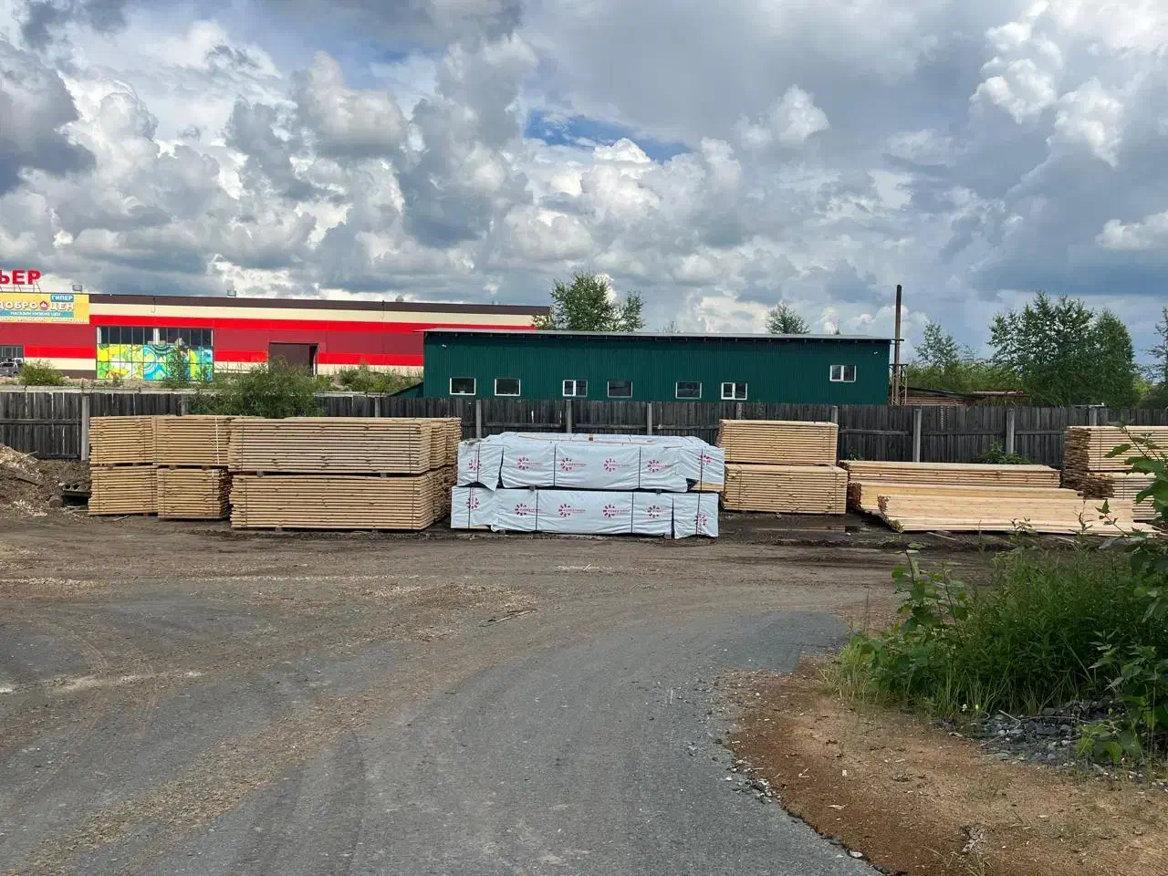 چوب روسی|عمده‌فروشی|آستارا, |دیوار