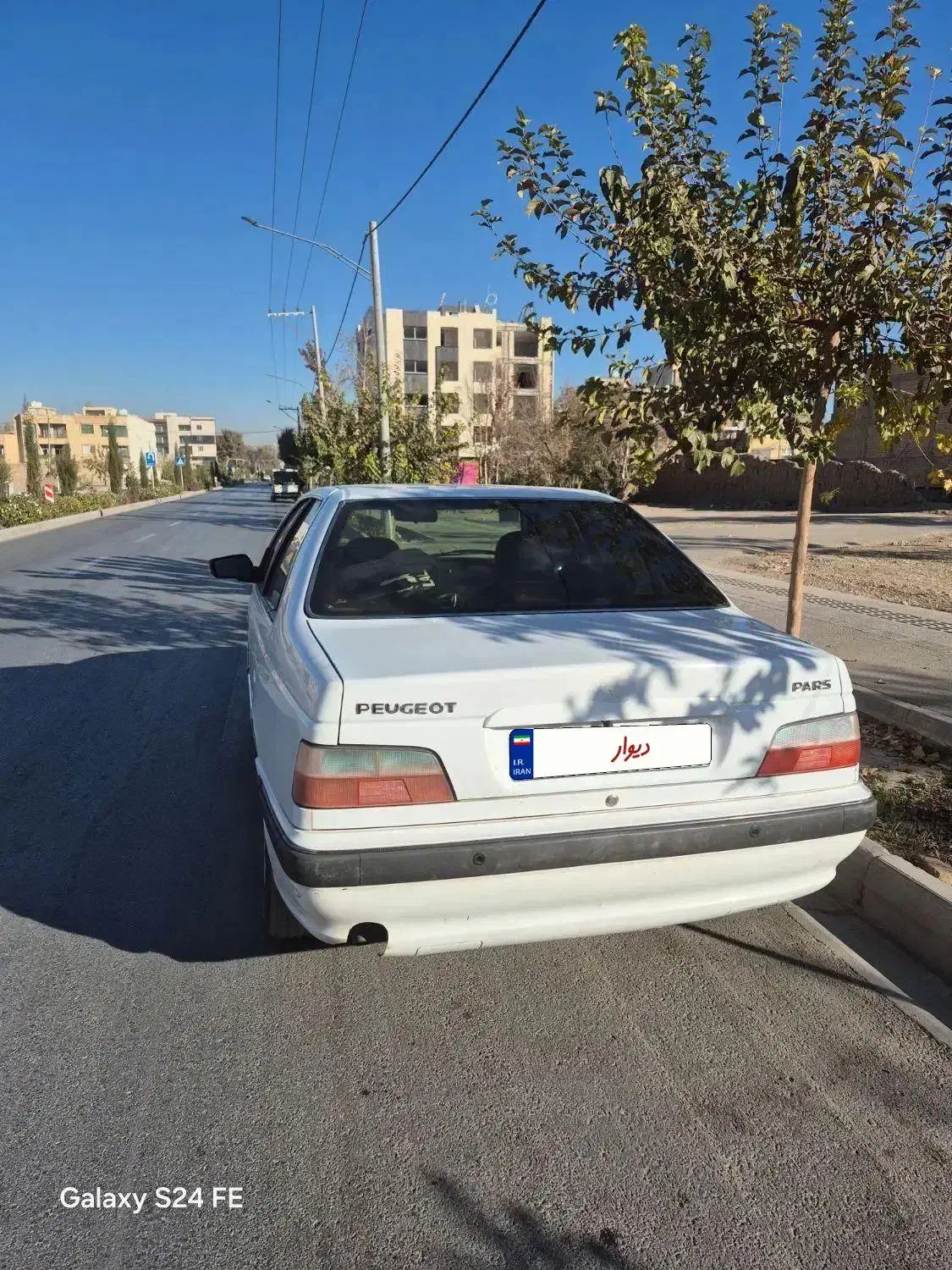 خودرو|خودرو سواری و وانت|ابریشم, |دیوار