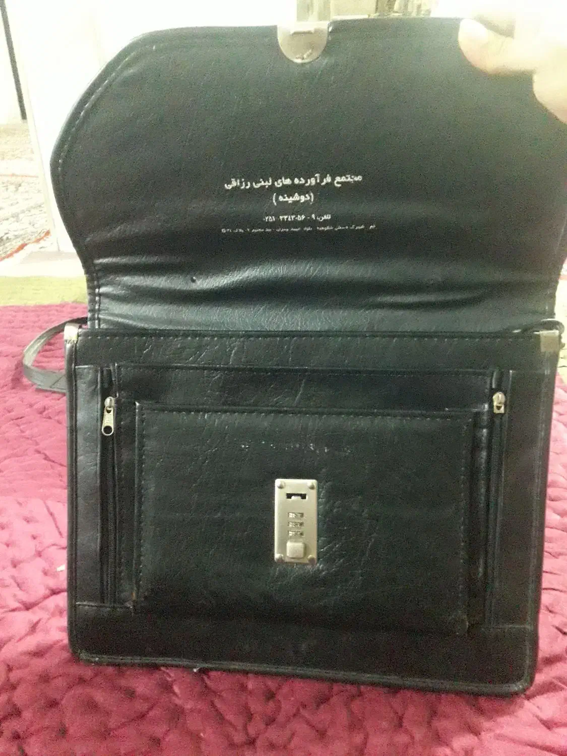 دوعدد کیف چرم|کیف، کفش، کمربند|قم, باجک سه|دیوار