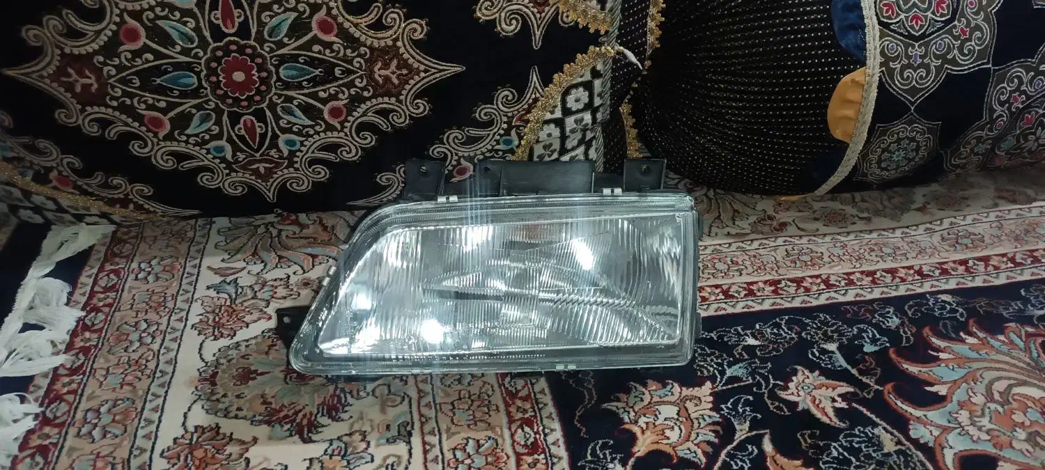 چراغ جلو ۴۰۵|قطعات یدکی و لوازم جانبی|ایرانشهر, |دیوار