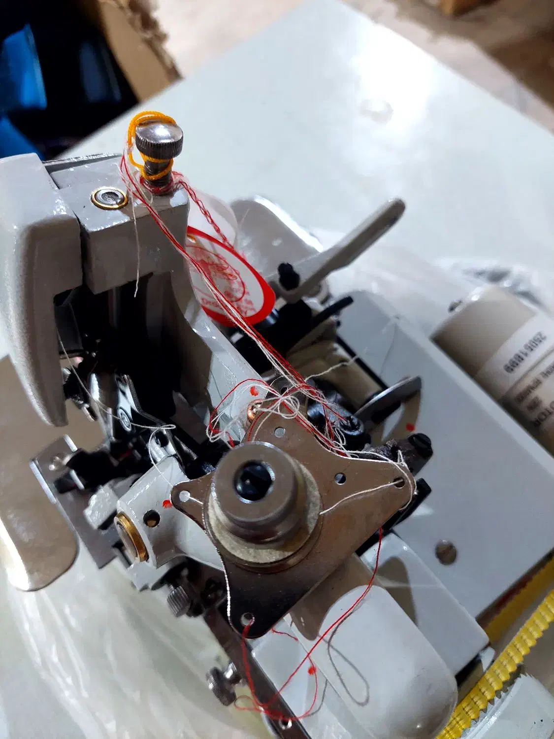 زیگزال یا سردوز|چرخ خیاطی و ریسندگی|میناب, |دیوار