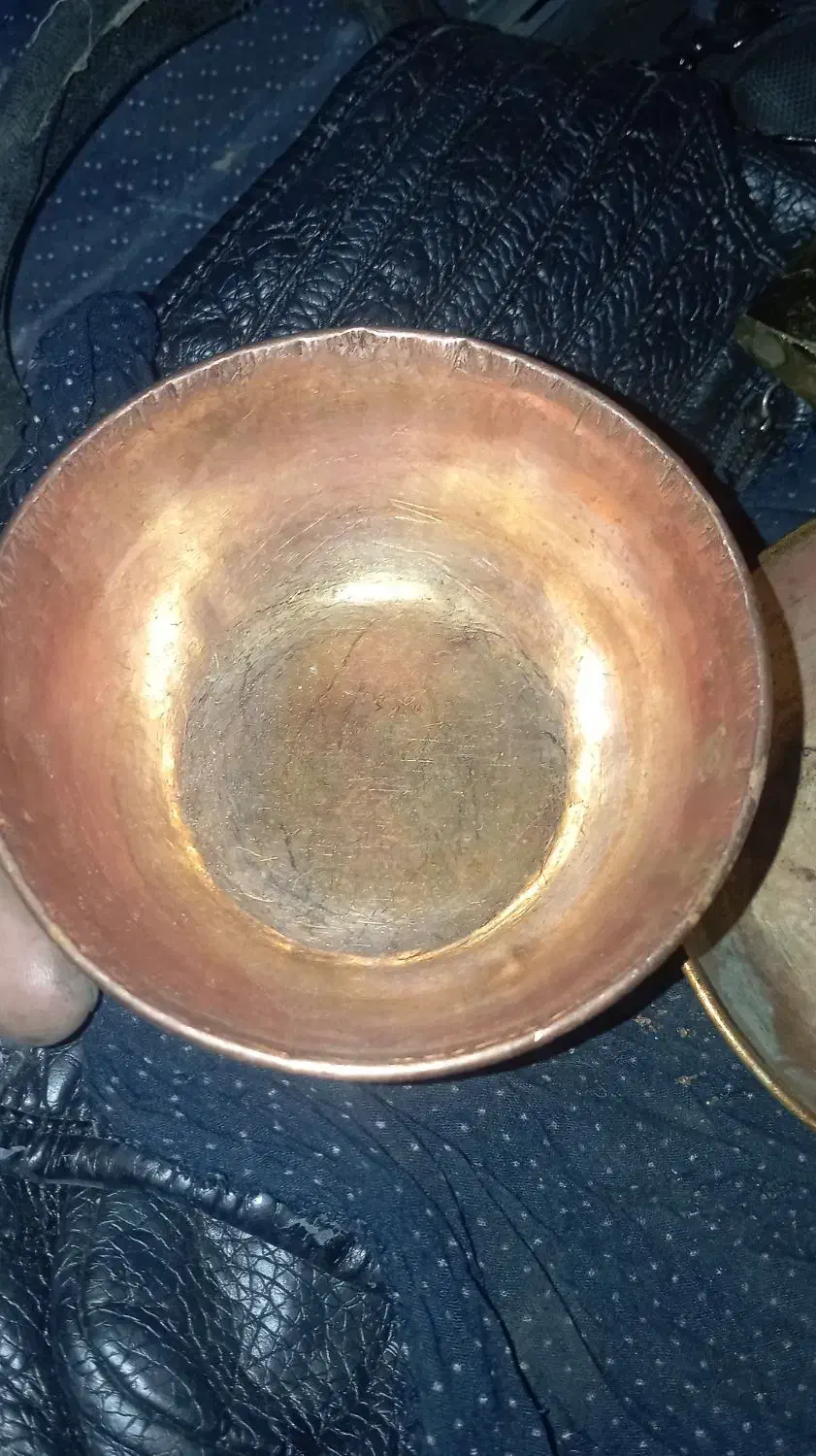 کاسه مسی|کلکسیون اشیاء عتیقه|گرگان, |دیوار