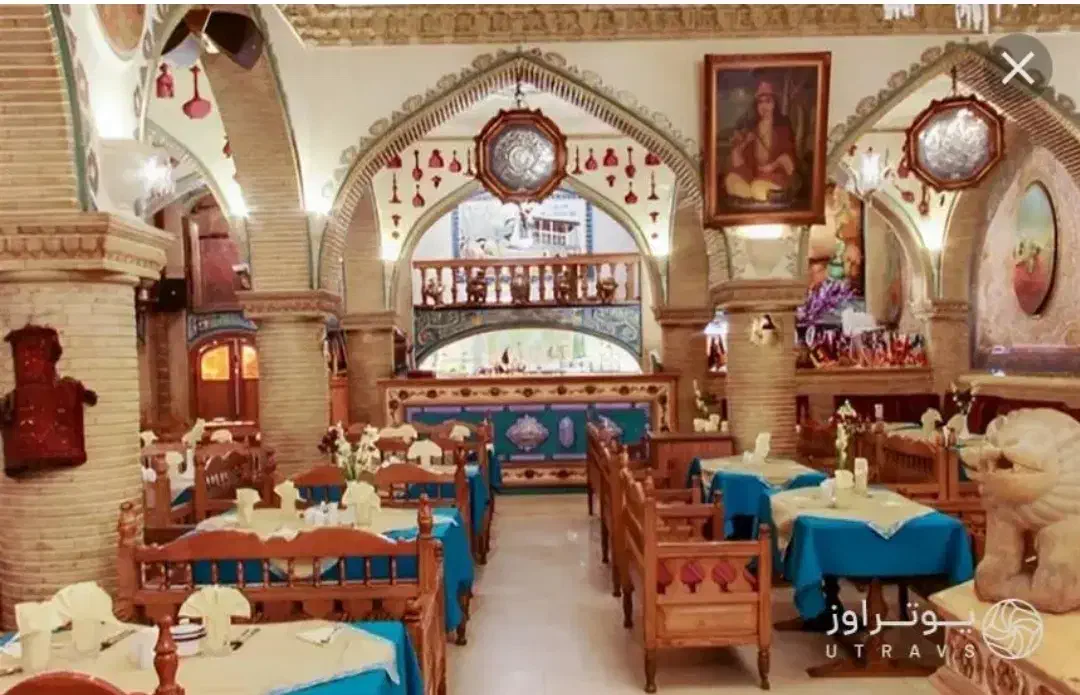 نیرو کار سالنکار پیک موتوری آشپز کافه رستوران سنتی|استخدام خدمات فروشگاه و رستوران|کرج, عظیمیه|دیوار