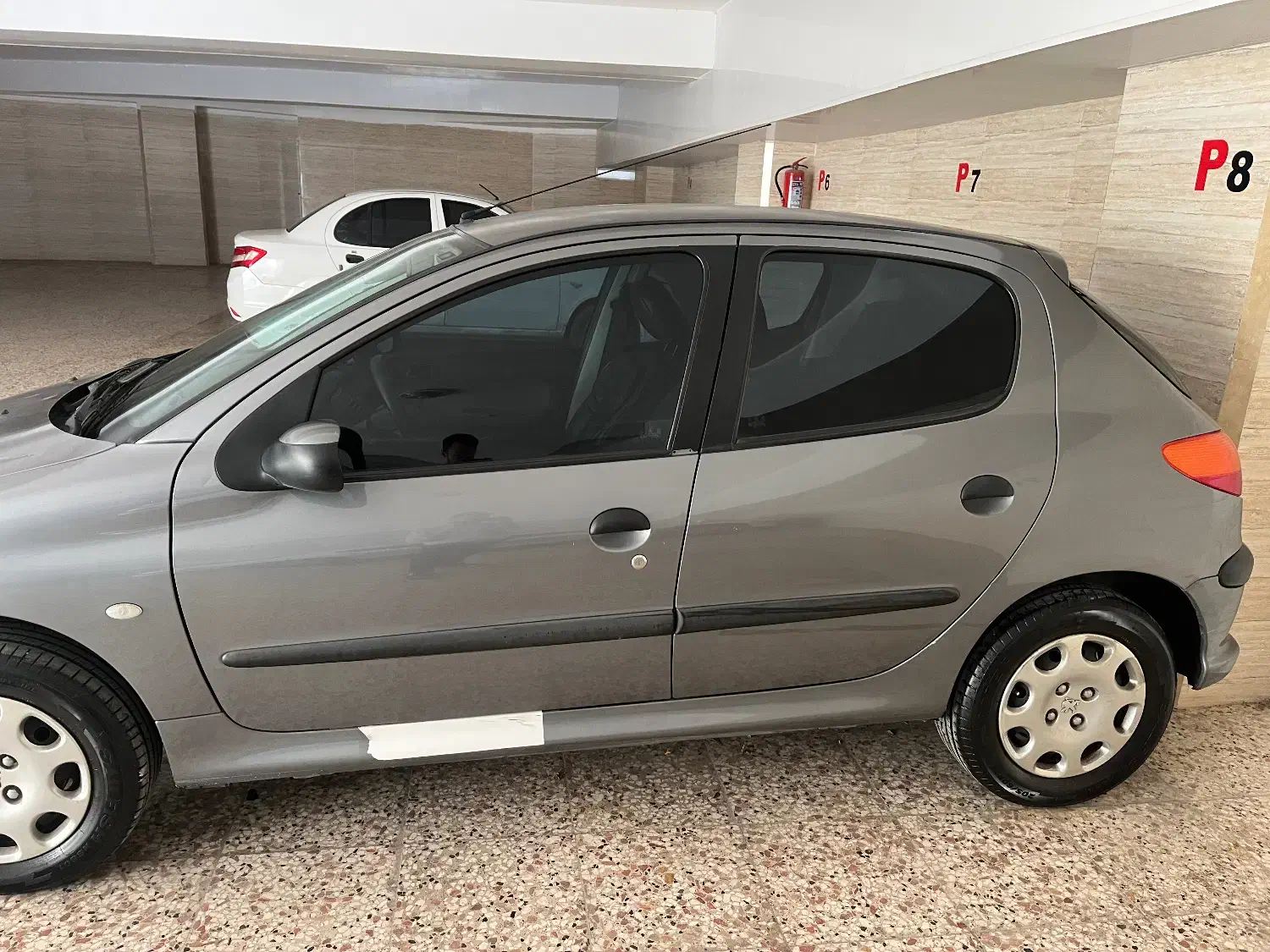 206 تیپ ۵|خودرو سواری و وانت|ساری, |دیوار