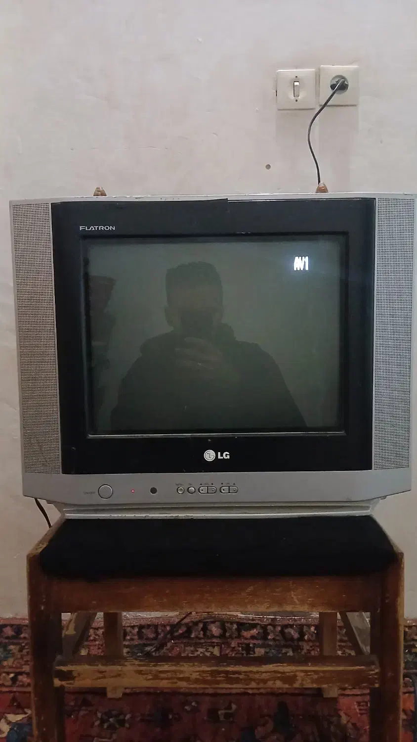 تلویزیون 14 LG|تلویزیون و پروژکتور|قم, شهر قائم|دیوار