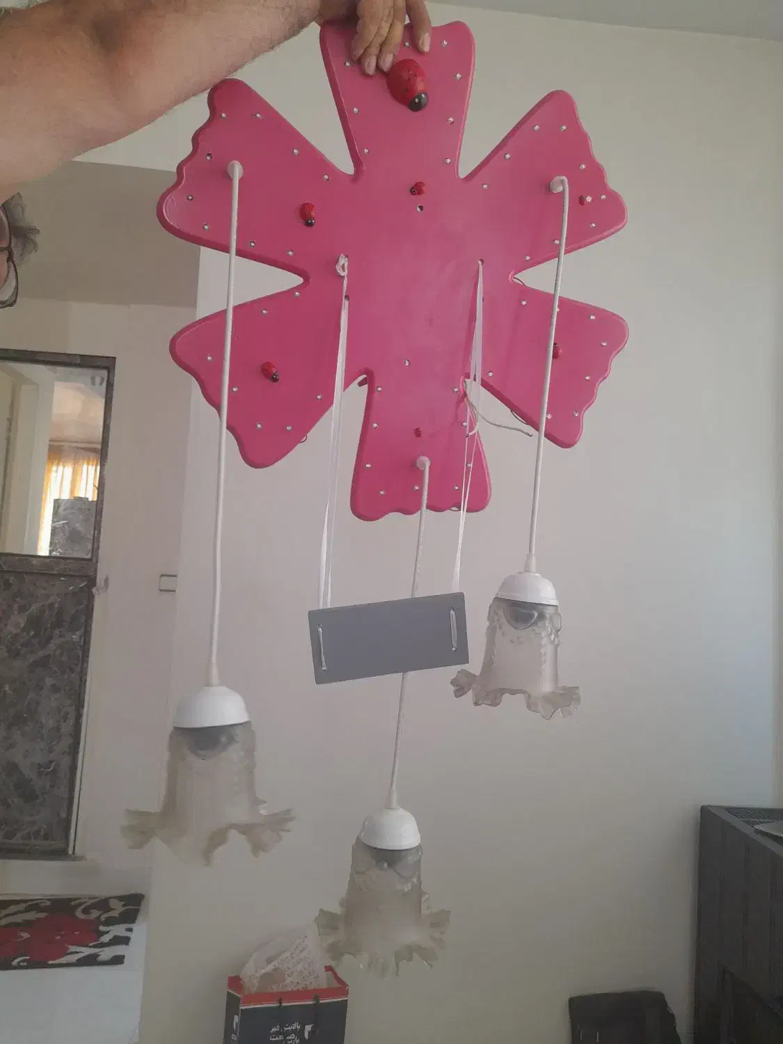 لوستر کودک|لوستر و چراغ آویز|تهران, خاک سفید|دیوار