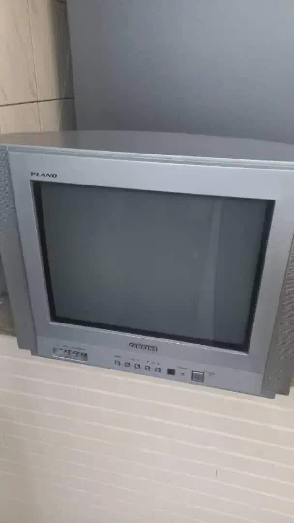 تلویزیون ۱۴ اینچ سامسونگ نو نو|تلویزیون و پروژکتور|تهران, آشتیانی|دیوار