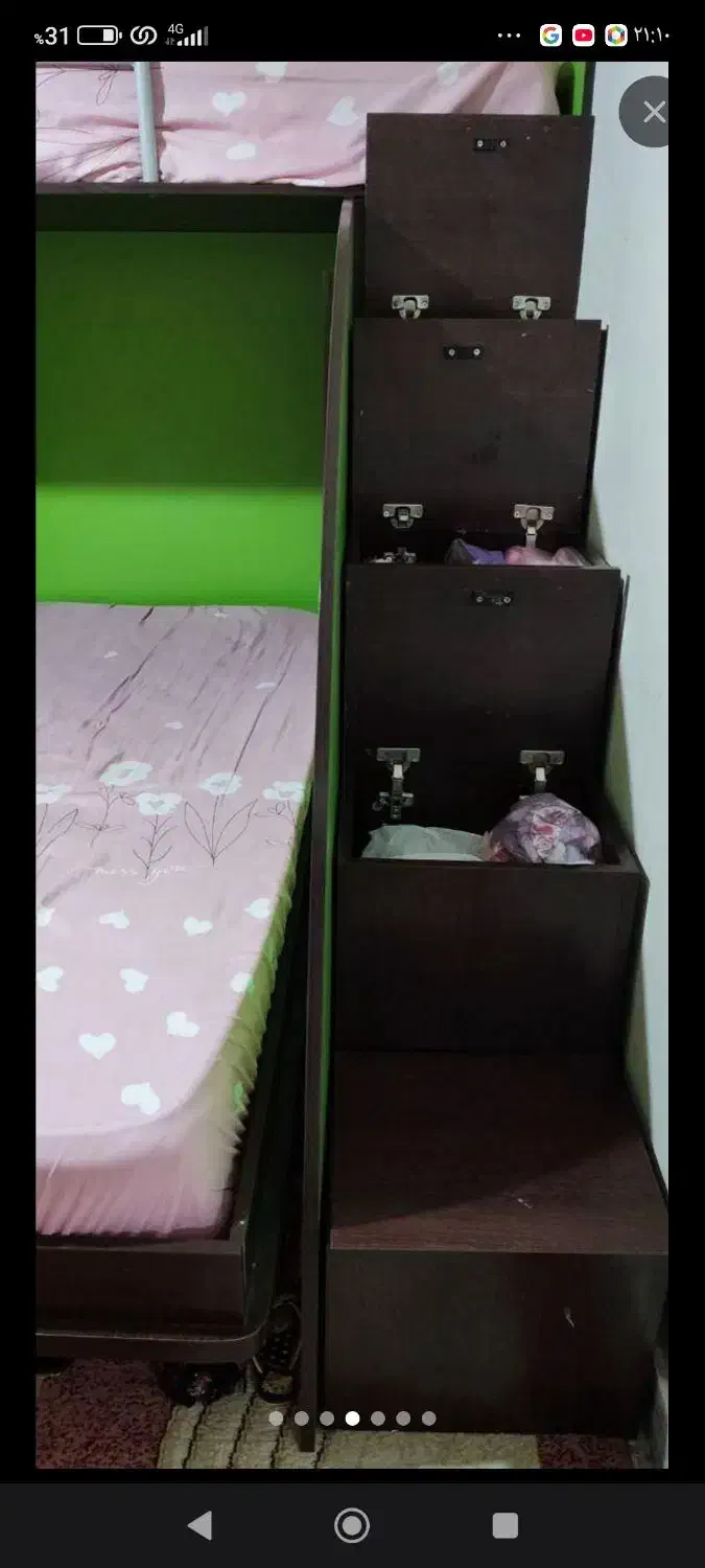 تخت دو طبقه خیلی خیلی تمیز با میز کامپیوتر|تخت و سرویس خواب|کلاله, |دیوار