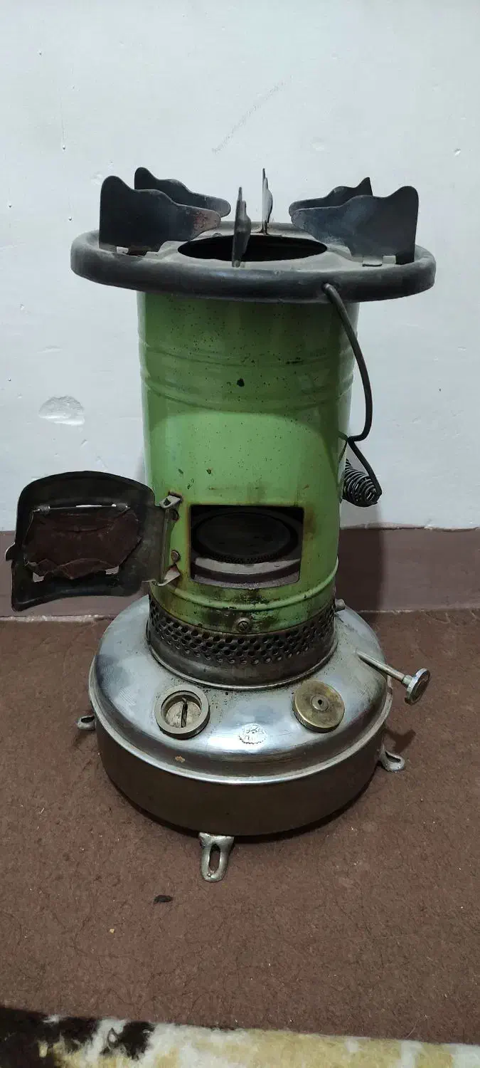 چراغ نفتی قدیمی سالم|بخاری، هیتر، شومینه|رفسنجان, |دیوار