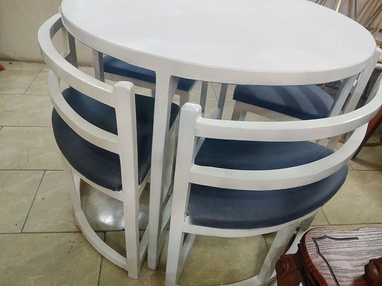 میز ناهارخوری کم جا|میز و صندلی غذاخوری|کاشان, ترک آباد|دیوار