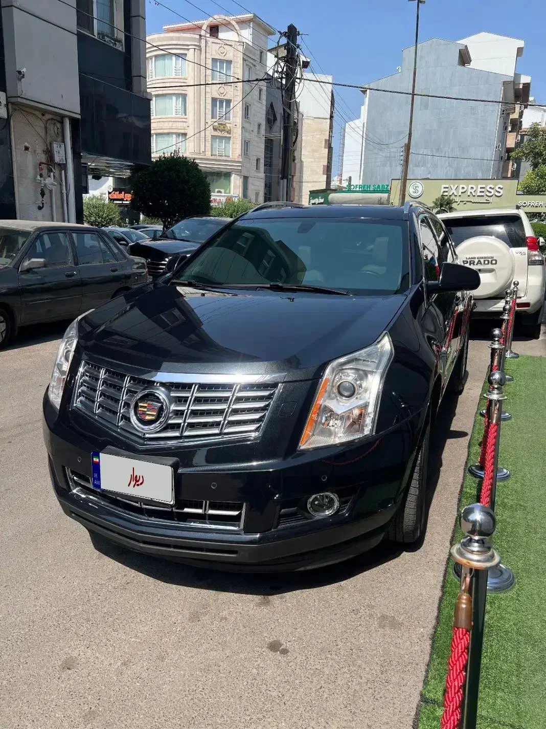 کادیلاک srx کلکسیونی|خودرو سواری و وانت|رشت, گلسار|دیوار