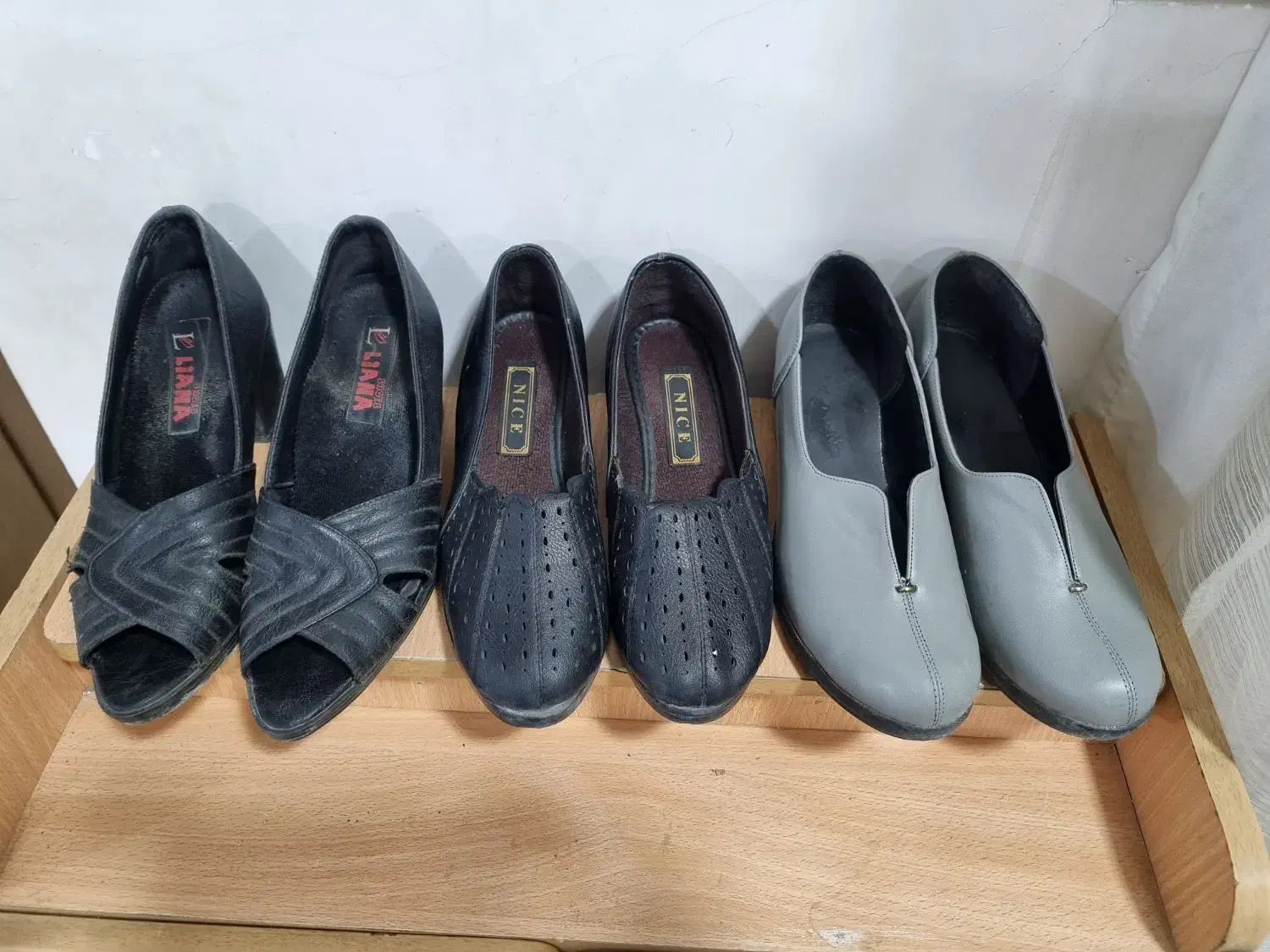 کفش زنانه|کیف، کفش، کمربند|چغادک, |دیوار