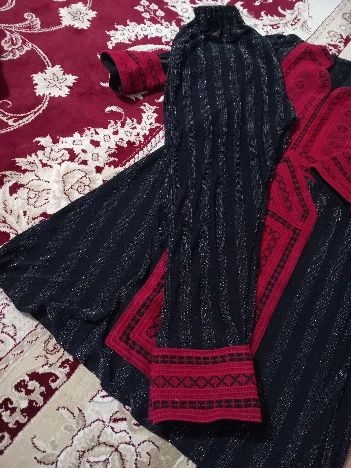 لباس بلوچی|لباس|زابل, |دیوار