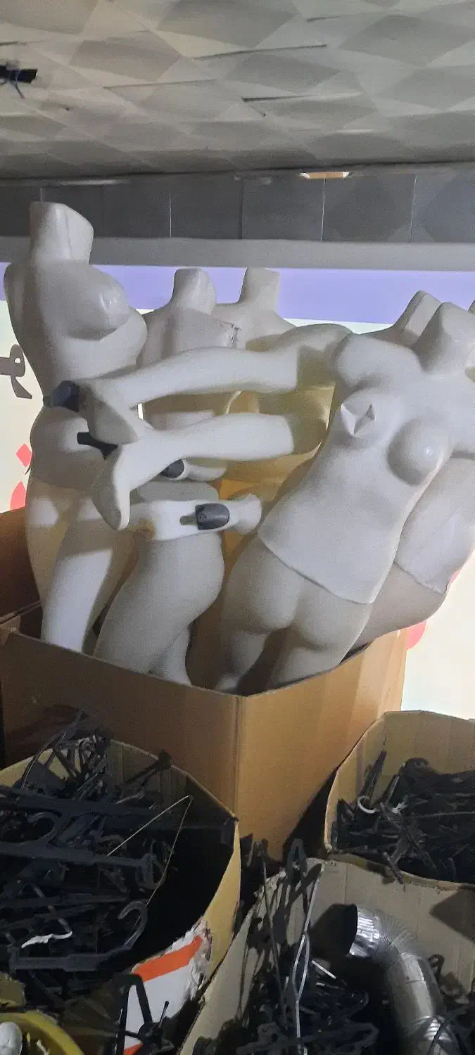 مانکن|فروشگاه و مغازه|فارسان, |دیوار