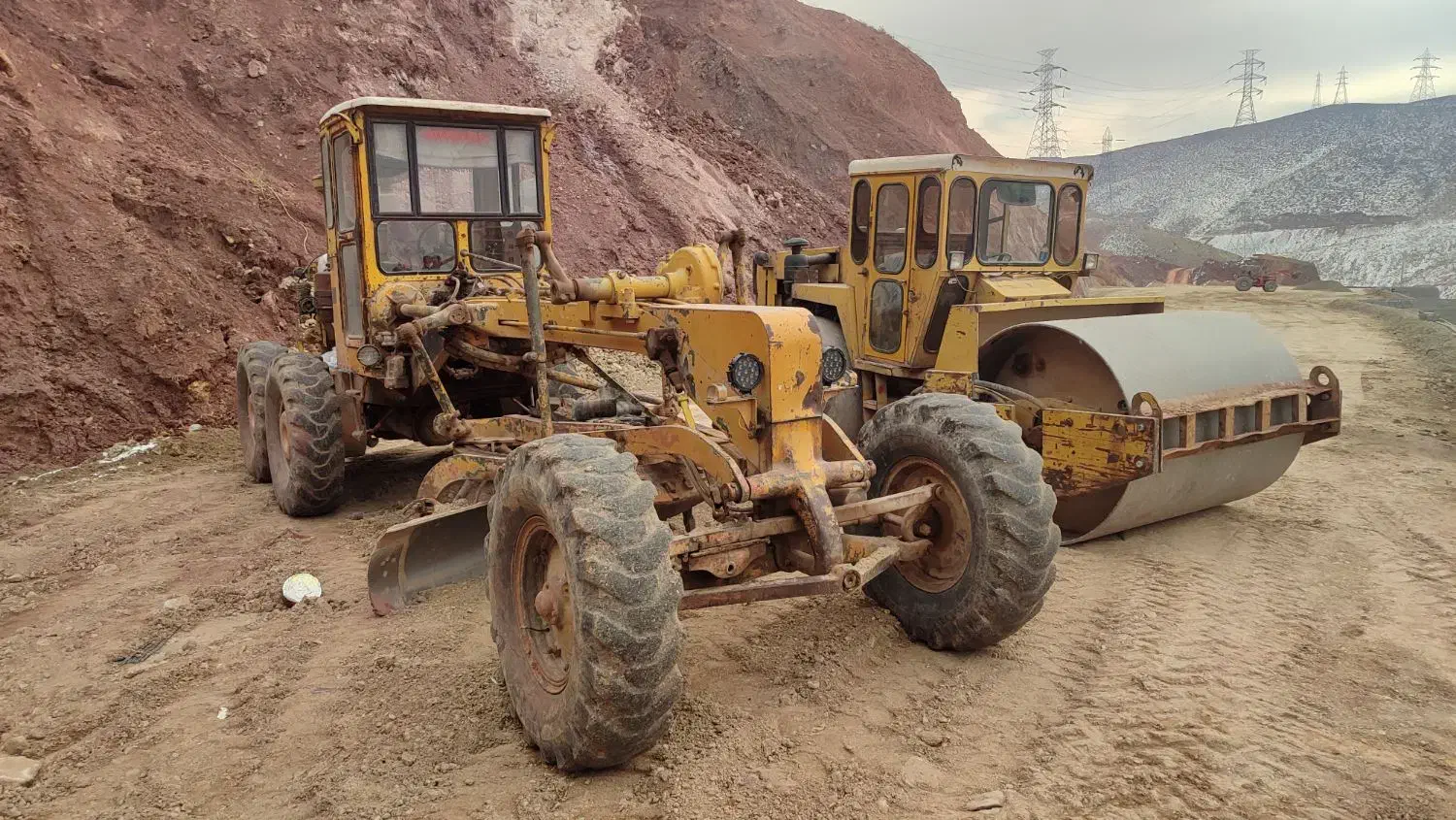 گریدر و غلطک اجاره‌ای|خودرو سنگین|دماوند, دماوند|دیوار