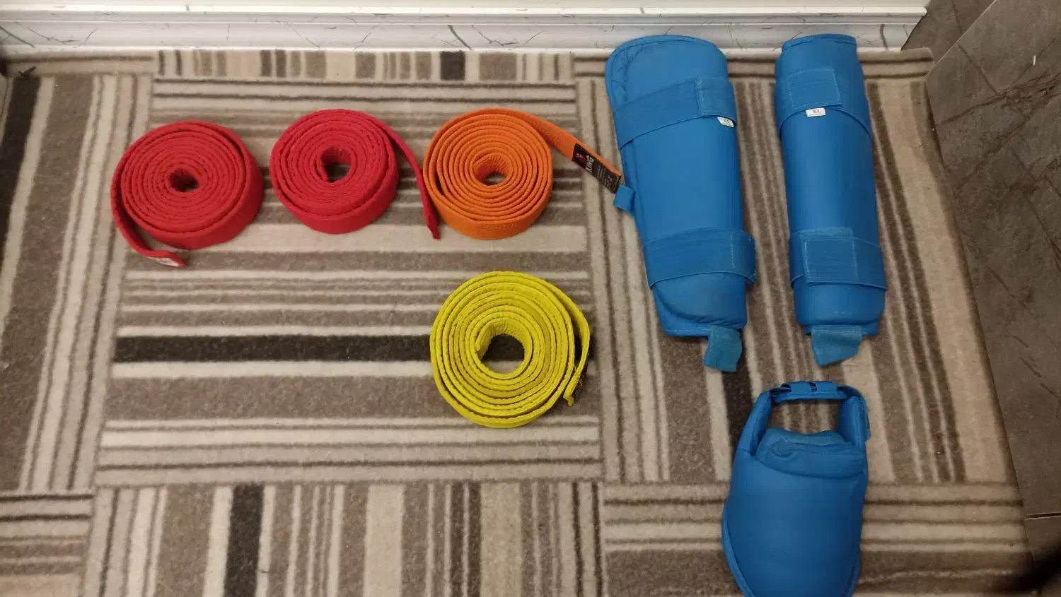 لباس کاراته.سایز 4 توافقی|تجهیزات ورزشی|گلبهار, شهر جدید گلبهار|دیوار