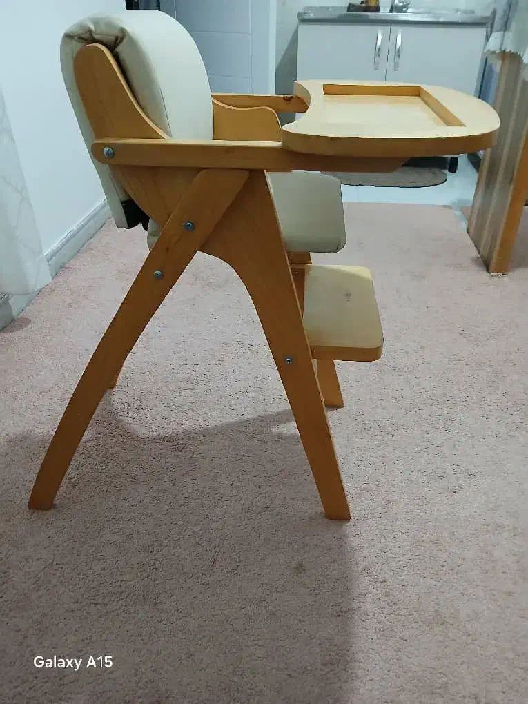 صندلی غذای کودک|تخت و صندلی بچه|پاکدشت, پاکدشت (مامازند)|دیوار