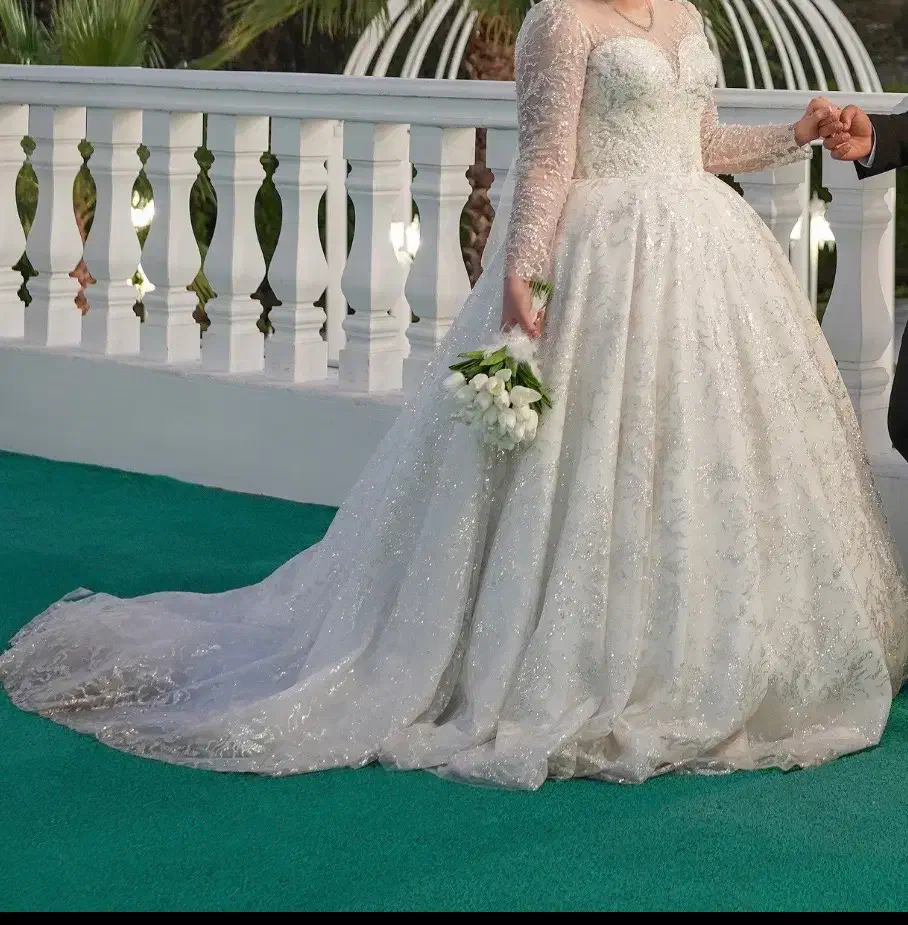 لباس عروس|لباس|رشت, گلباغ نماز|دیوار