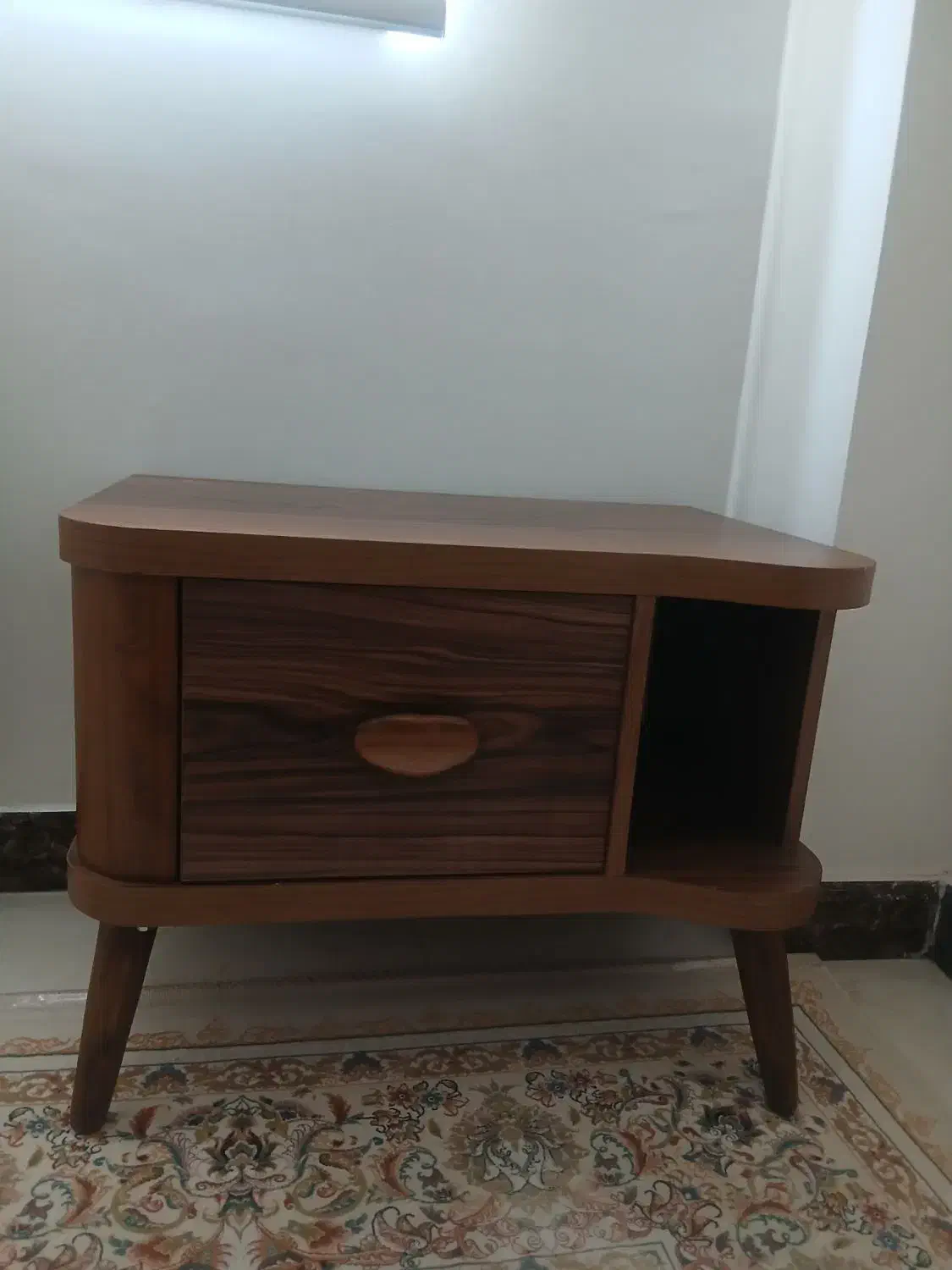 پاتختی اصل ام دی اف نو|تخت و سرویس خواب|اردبیل, |دیوار