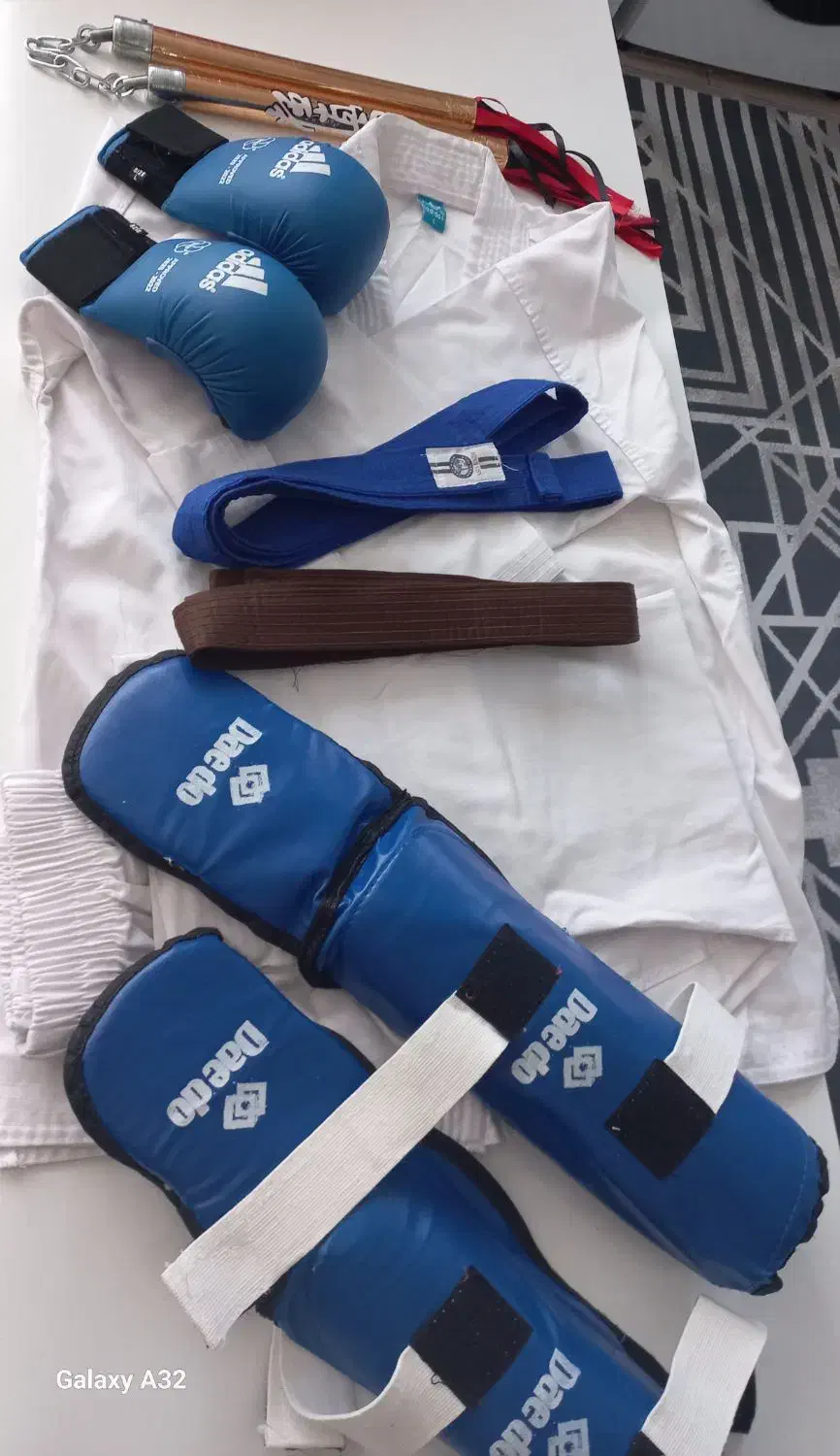 لباس رزمی کاراته و وسایلاش|تجهیزات ورزشی|تربت‌حیدریه, کاشانی|دیوار