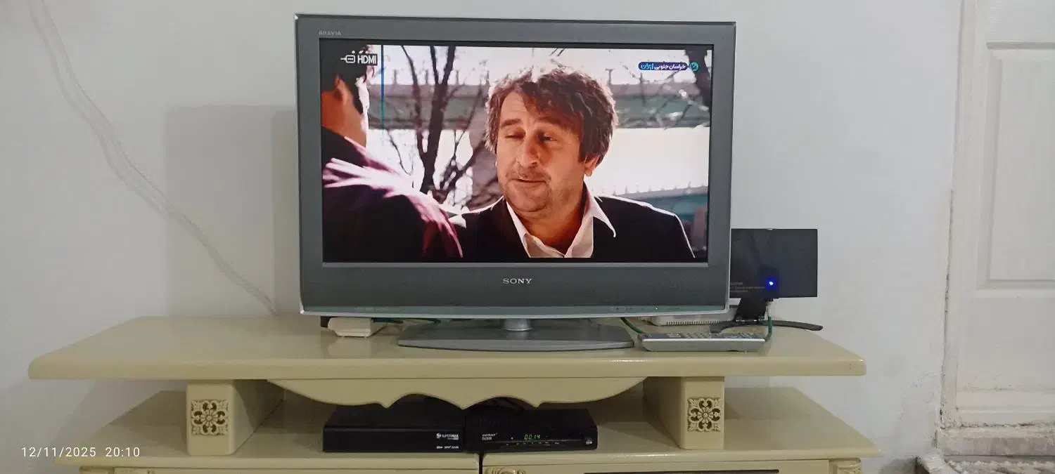 تلویزیون ۳۲ سونی|تلویزیون و پروژکتور|خرم‌آباد, |دیوار