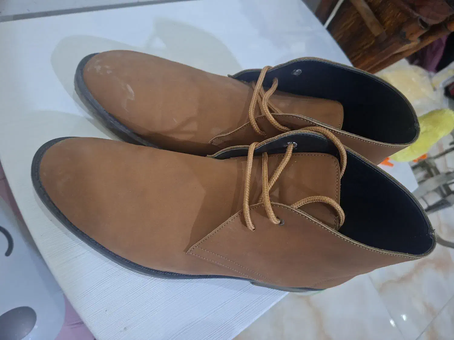 نیم بوت|کیف، کفش، کمربند|ماهیدشت, |دیوار