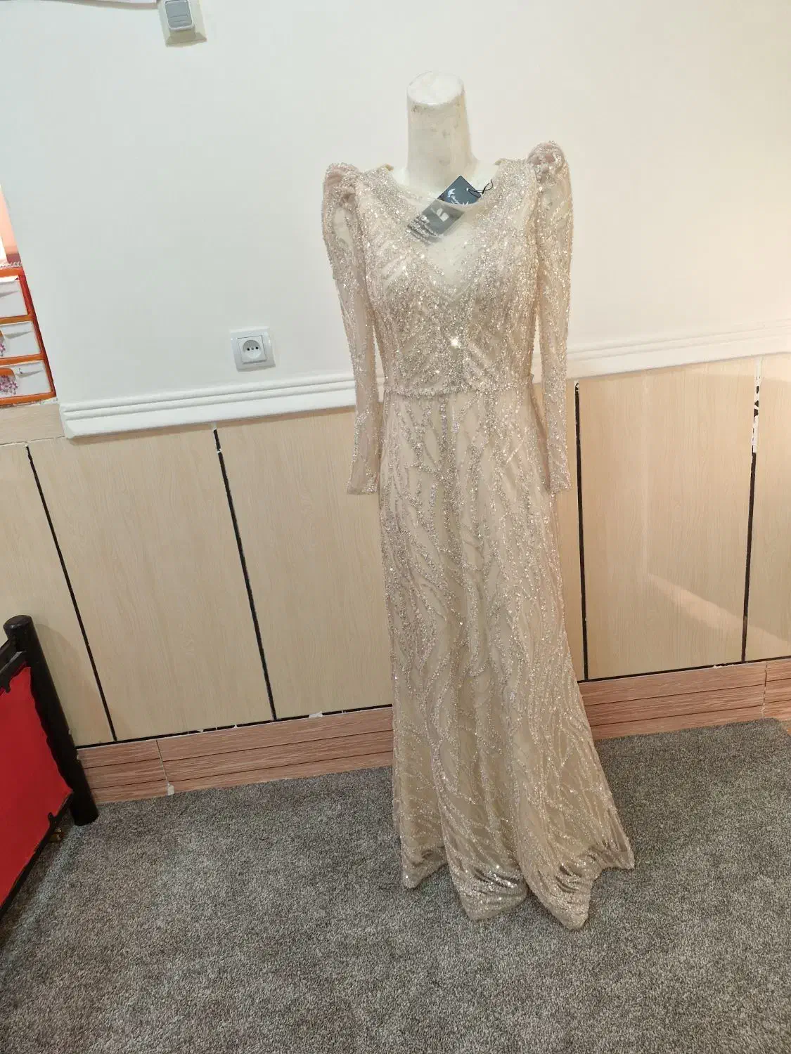 لباس مجلسی نو‌|لباس|بندر دیر, |دیوار