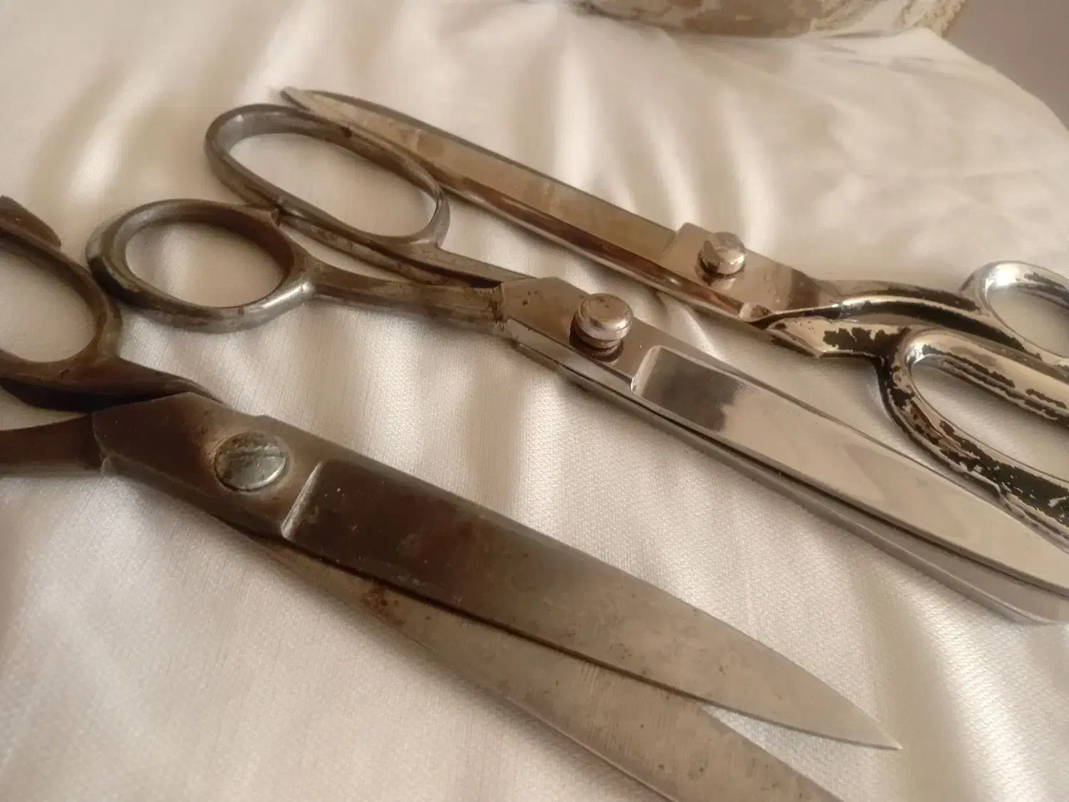 قیچی خیاطی|لوازم خیاطی و بافتنی|بروجرد, |دیوار