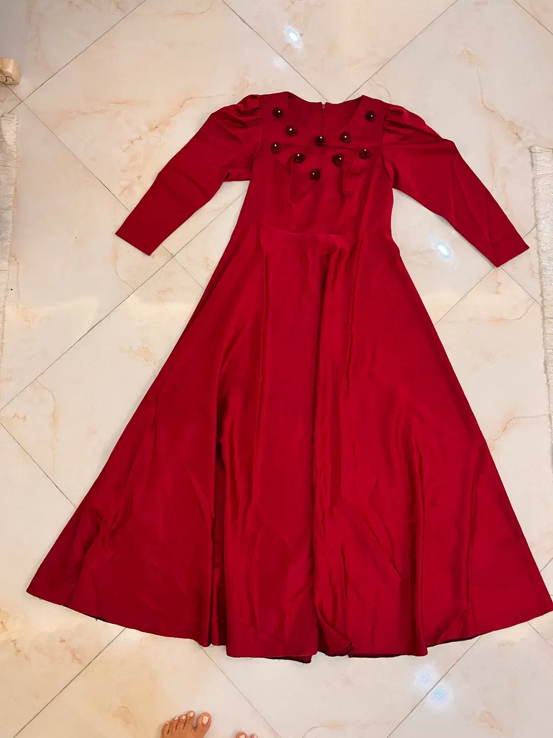 لباس مجلسی|لباس|ساری, |دیوار