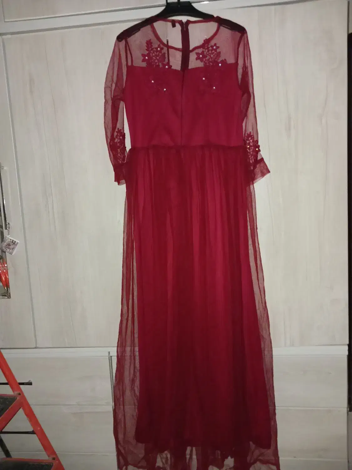 لباس مجلسی|لباس|قرچک, پویینک|دیوار