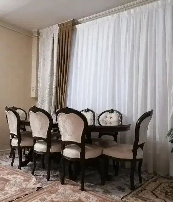 ناهار خوری هشت نفره چوب.|میز و صندلی غذاخوری|نیشابور, مدرس|دیوار