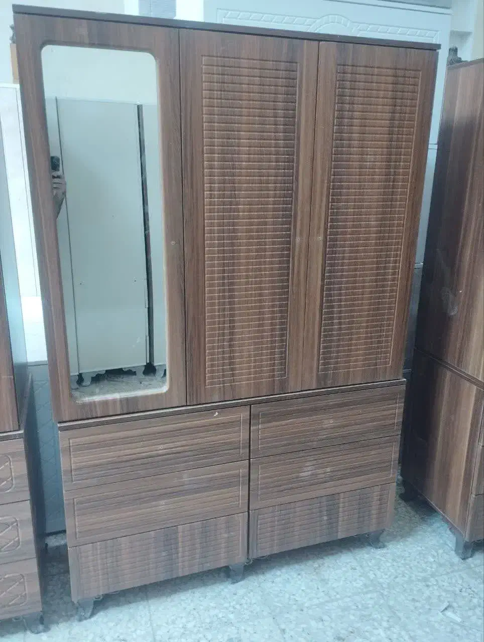 کمد|جاکفشی، کمد، دراور|اراک, |دیوار