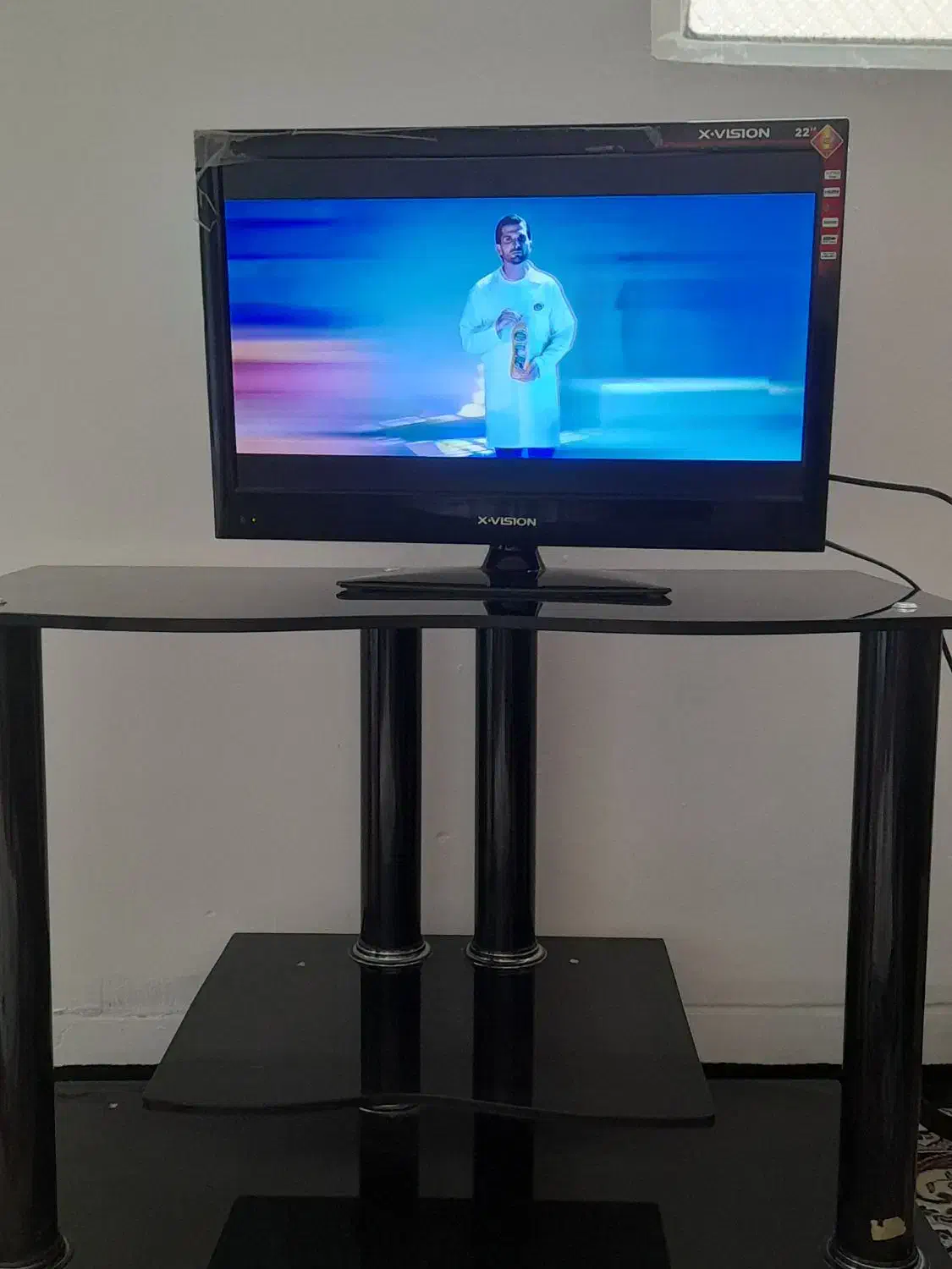 تلویزیون|تلویزیون و پروژکتور|قم, نیروگاه|دیوار