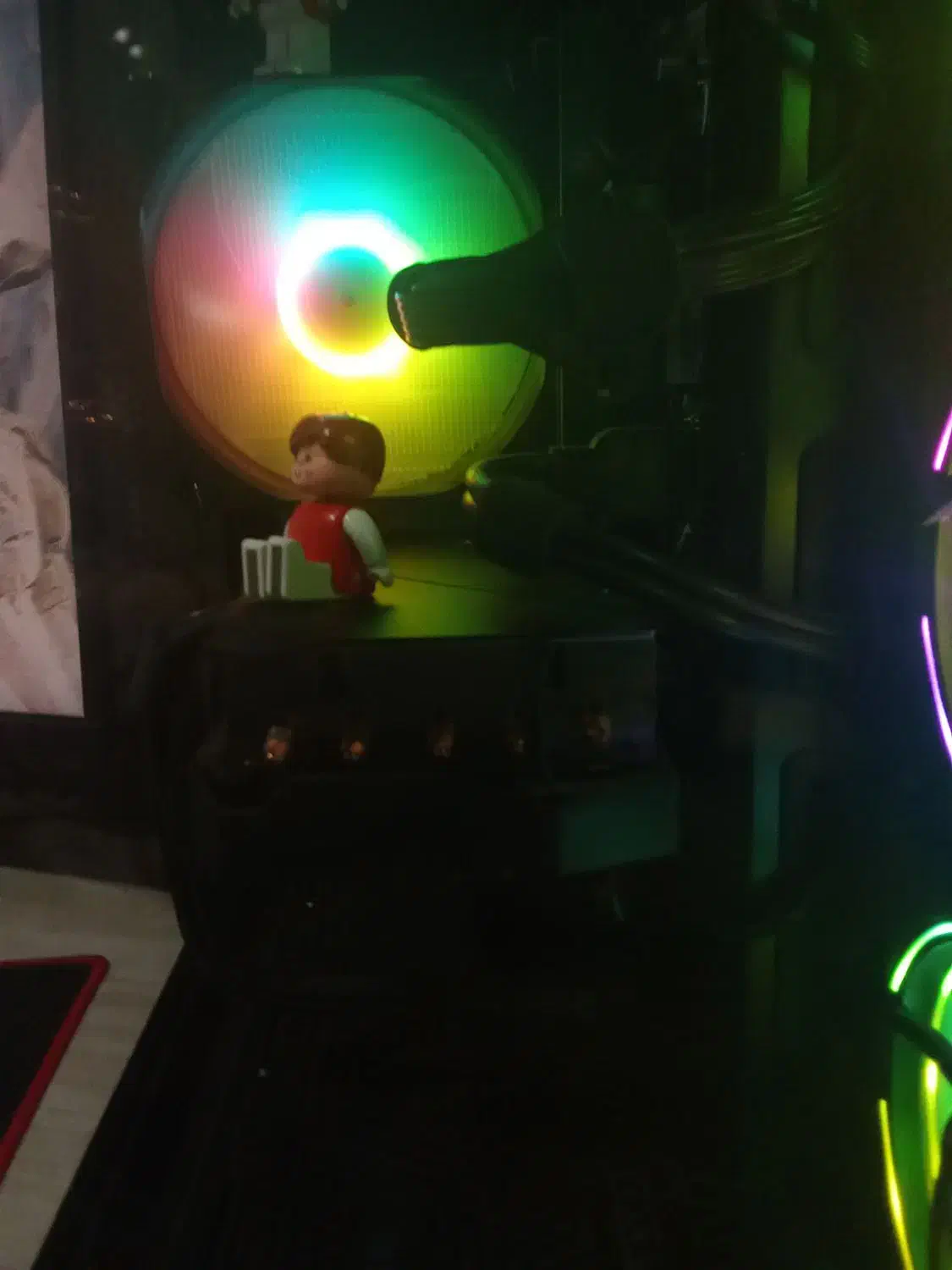 (5700 xt arous )|قطعات و لوازم جانبی رایانه|دزفول, |دیوار