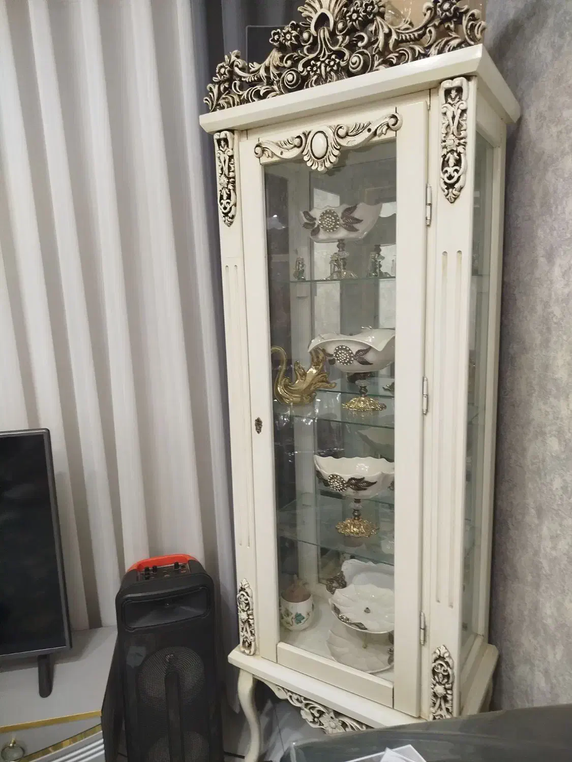 گنجه.بوفه.ویترین|بوفه، ویترین، کنسول|مشهد, حضرت حجت|دیوار