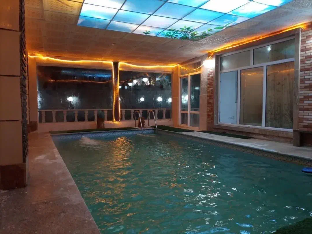 ویلا استخر سرپوشیده|اجارهٔ کوتاه‌مدت ویلا و باغ|هشتگرد, تهران دشت|دیوار