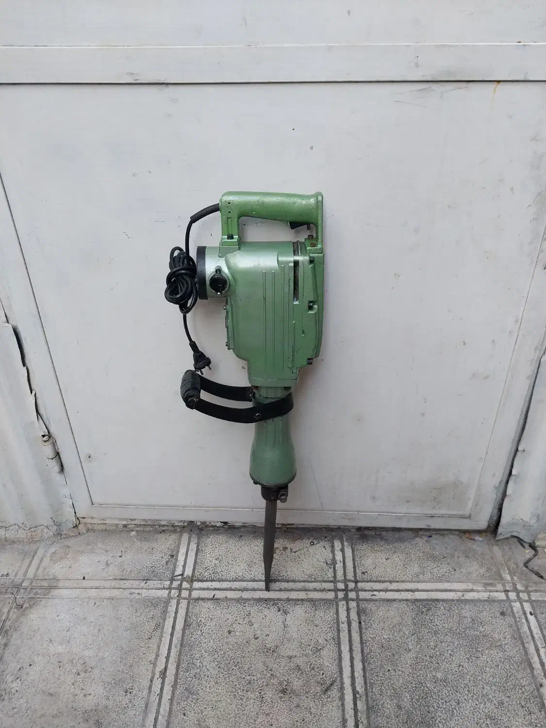 بتن کن هیلتی ۱۶ کیلویی لکا LEKKA|ابزارآلات|تهران, افسریه شمالی|دیوار