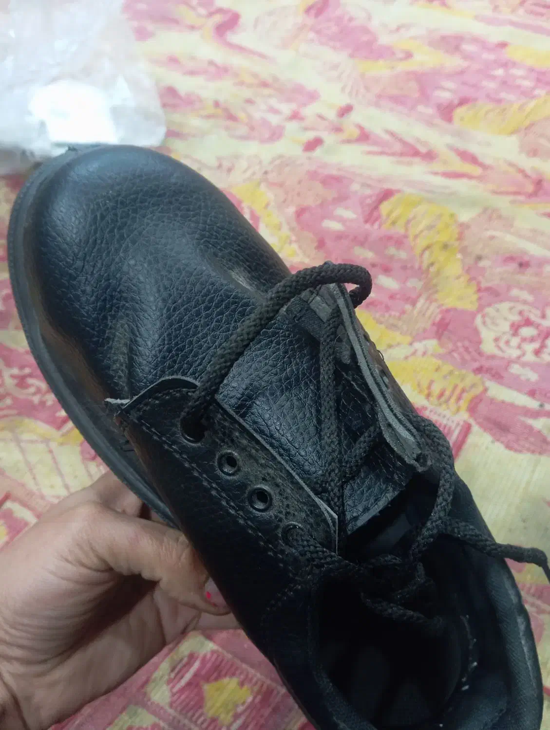 کفش ایمنی|کیف، کفش، کمربند|مرند, |دیوار