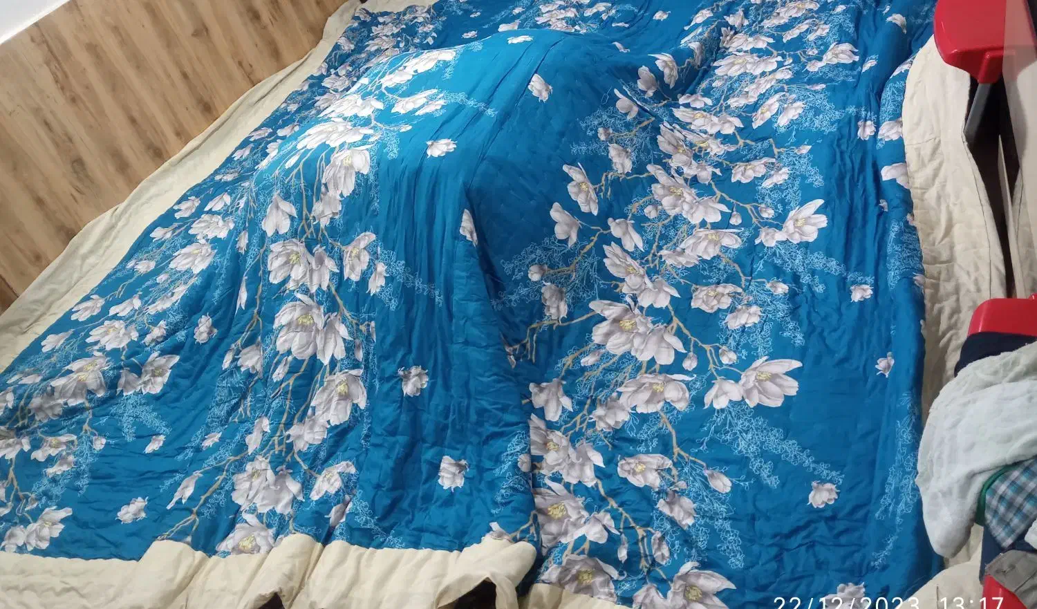 لحاف دست دوز پنج در پنج|رختخواب، بالش، پتو|رودبار, |دیوار