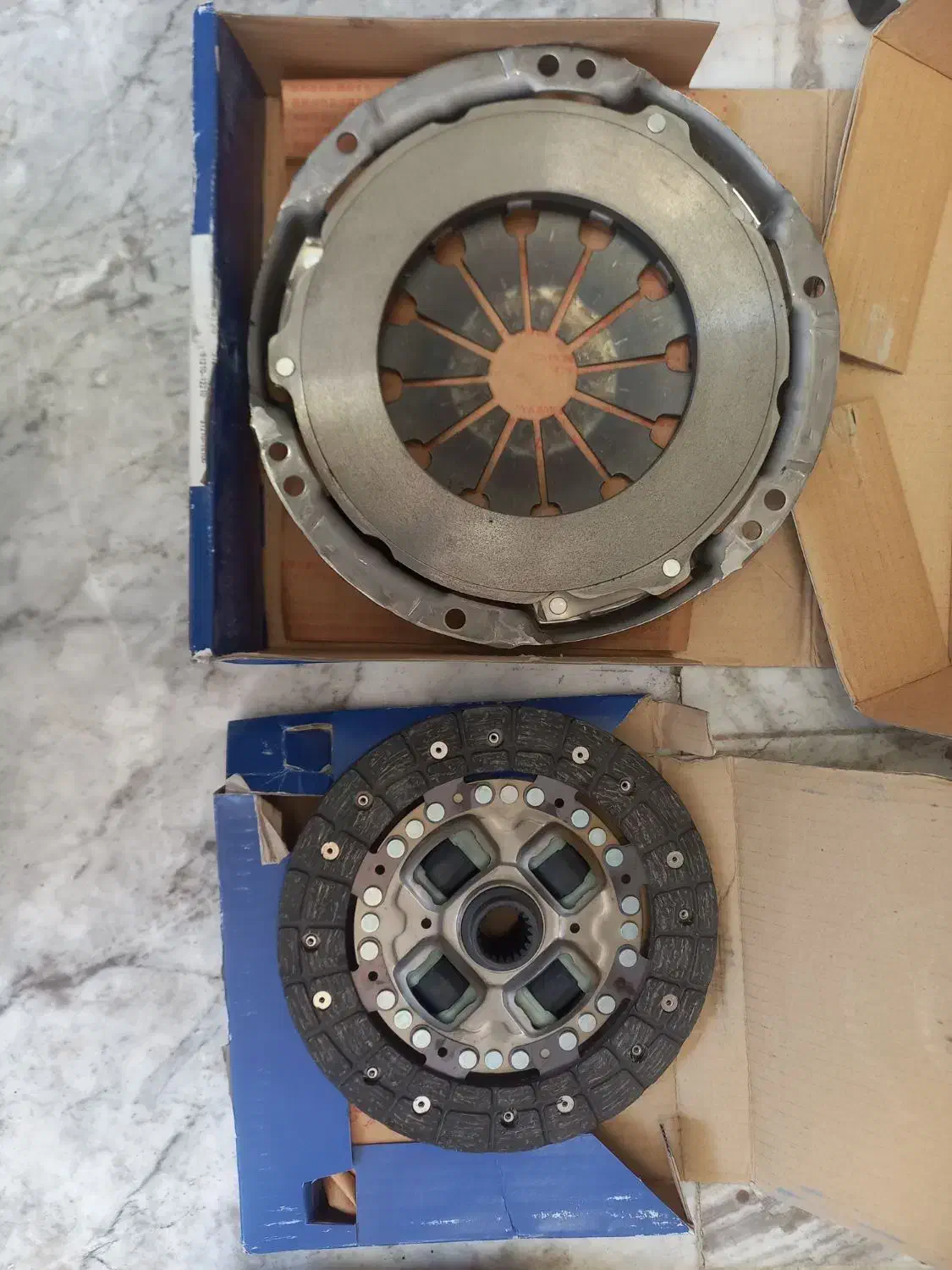 دیسک و صفحه کرولا ۱۳۰۰cc|قطعات یدکی و لوازم جانبی|قم, نیروگاه|دیوار