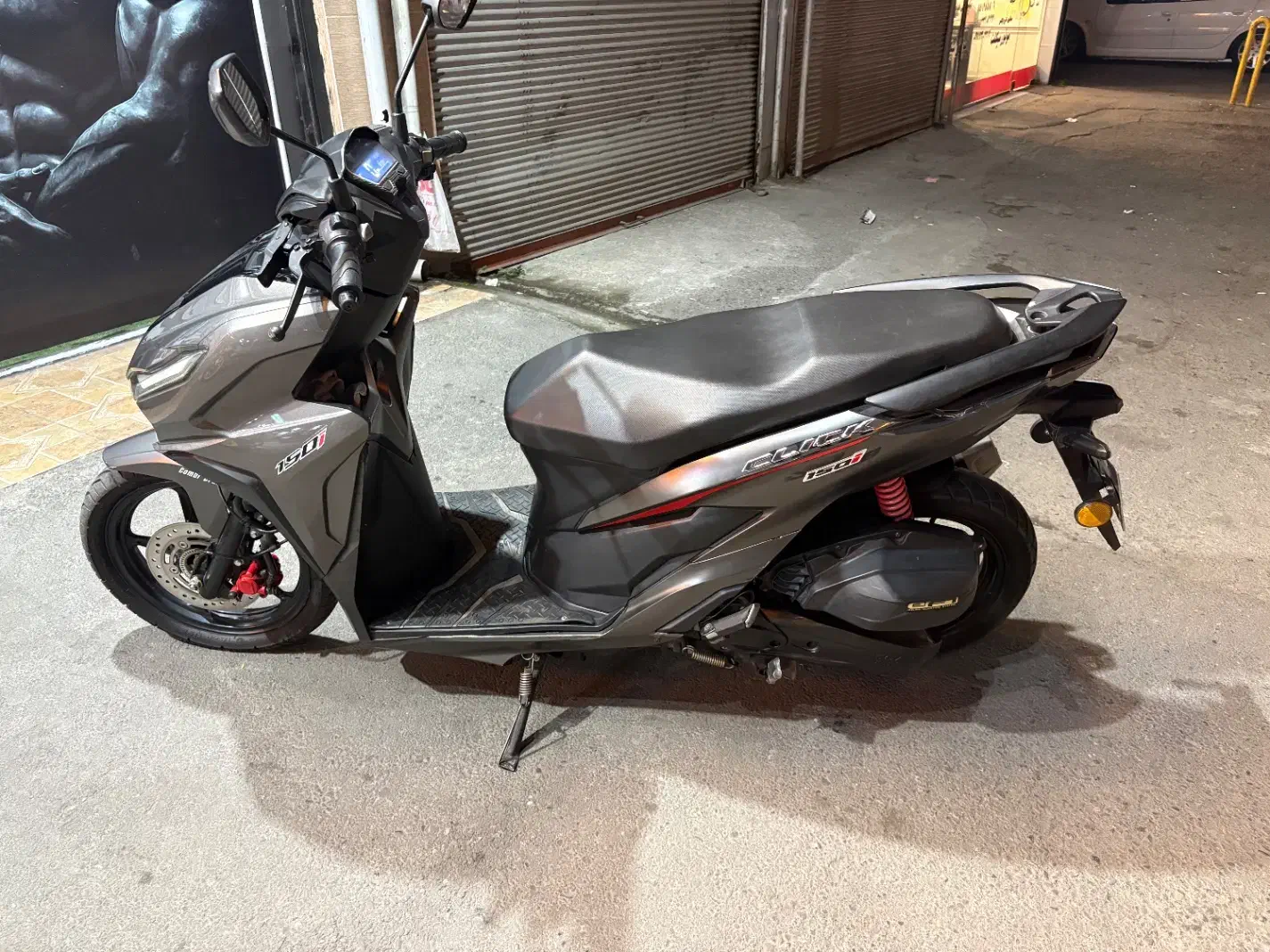 هوندا کلیک ۱۵۰ کم کارکرده|موتورسیکلت|رشت, حمیدیان|دیوار