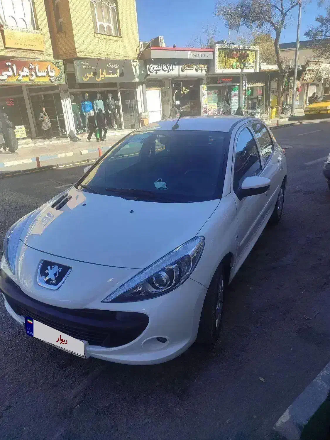 پژو 207|خودرو سواری و وانت|مشهد, نوفل لوشاتو|دیوار