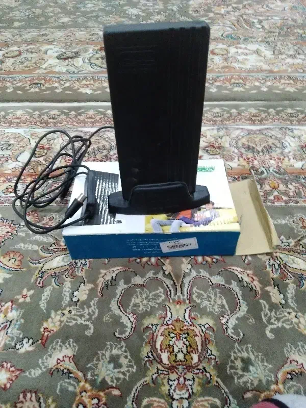 آنتن هانی|صوتی و تصویری|تربت جام, حافظ|دیوار