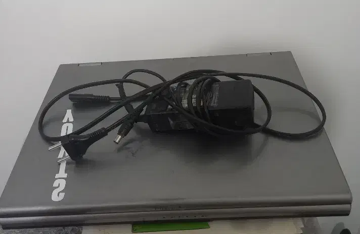 لپتاپ|رایانه همراه|میاندوآب, |دیوار