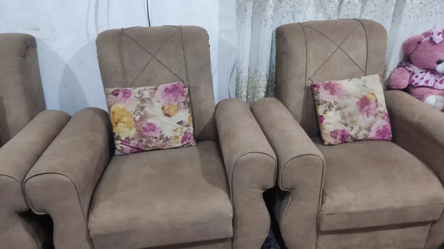 فروش  فوری مبل کمد|مبلمان خانگی و میز عسلی|تولم شهر, |دیوار