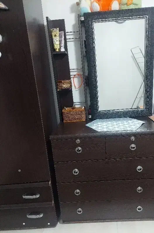 کمد لباس و میز آرایش|جاکفشی، کمد، دراور|رشت, حمیدیان|دیوار