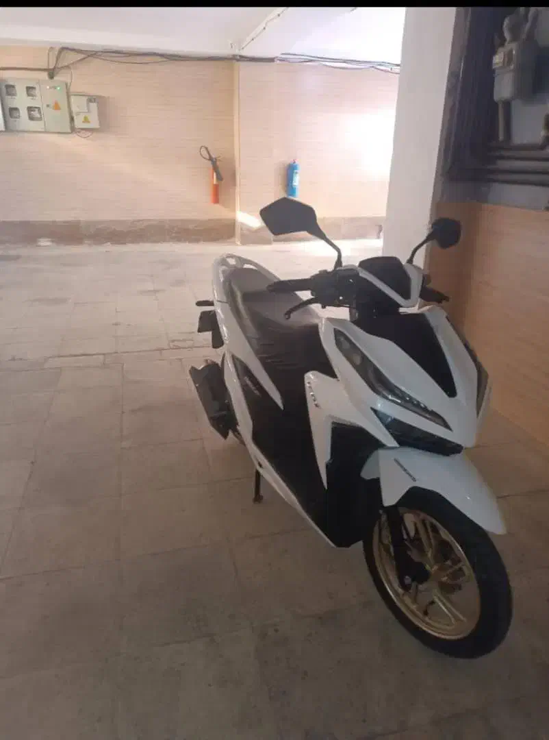 موتور سیکلت طرح کلیک 150|موتورسیکلت|هشتگرد, مدرس|دیوار