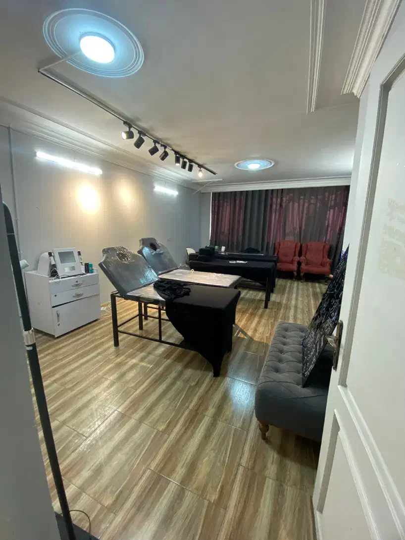 همکف سالن زیبایی/دفتر کار/مستغلاتی/فکوری/هاشمیه|اجارهٔ آپارتمان|مشهد, نیروی هوایی|دیوار